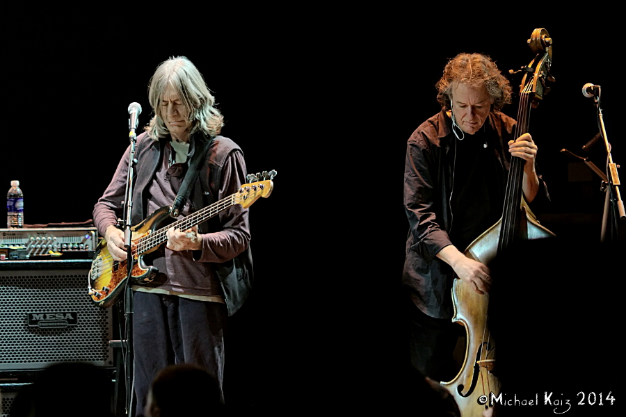 07__03-07-14_Bob Weir & RatDog_Chicago Theater_Photo Credit Michael Kaiz