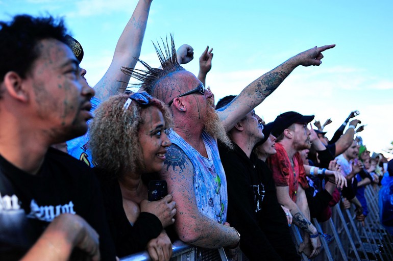 RiotFest2_0923-GWARfans