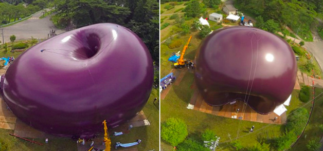 Inflatable Plum Concert Hall (via gizmodo)