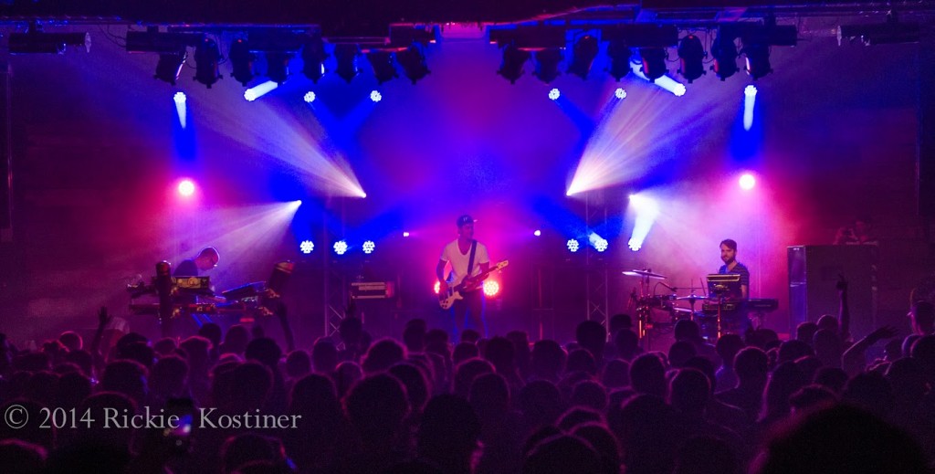 Photos: The New Deal @ Concord Music Hall 8/30/14